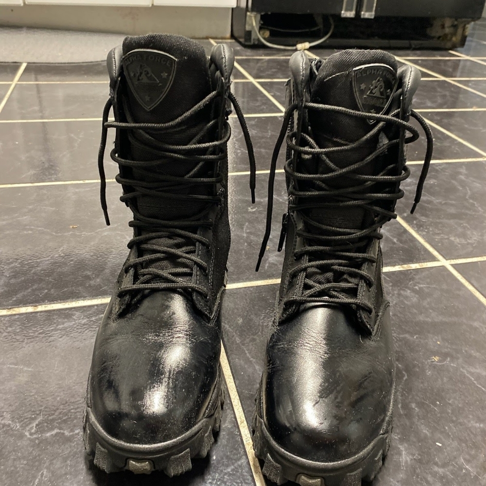 Men's Boots